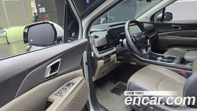 Kia Canival 2025 — photo 13