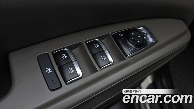 Kia Canival 2025 — photo 25