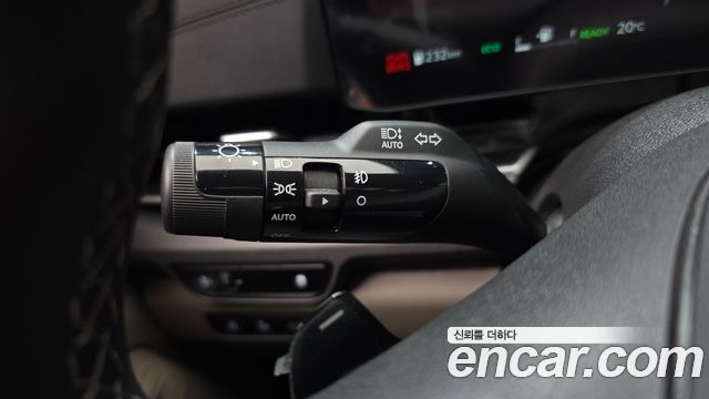 Kia Canival 2025 — photo 26