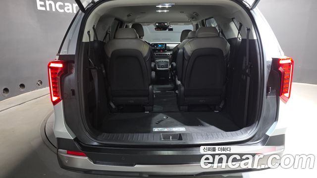 Kia Canival 2025 — photo 34
