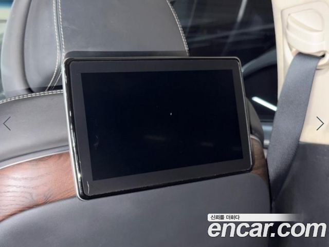 Genesis G90 2019 — photo 13