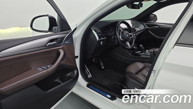 BMW X4 2021 — photo 10