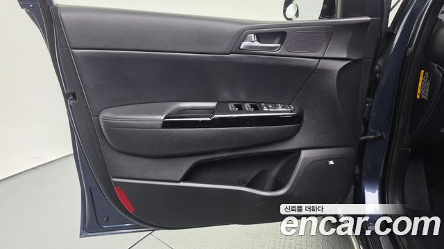 Kia Sportage 2018 — photo 14