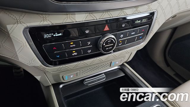 KG Mobility Rexton 2021 — photo 18