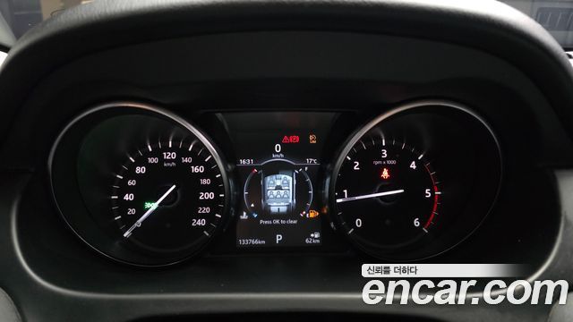 Land Rover Discovery Sport 2019 — photo 8
