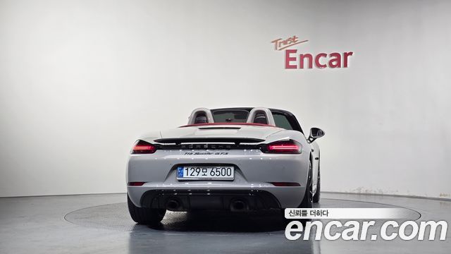 Porsche 718 2024 — photo 4