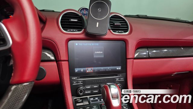 Porsche 718 2024 — photo 17