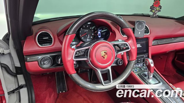 Porsche 718 2024 — photo 18