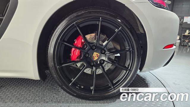 Porsche 718 2024 — photo 7