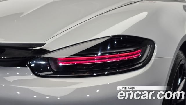 Porsche 718 2024 — photo 9
