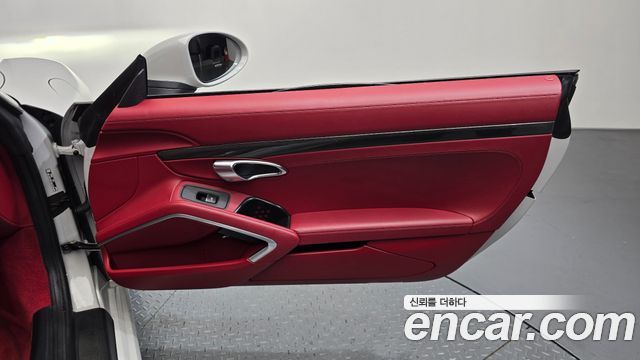 Porsche 718 2024 — photo 15