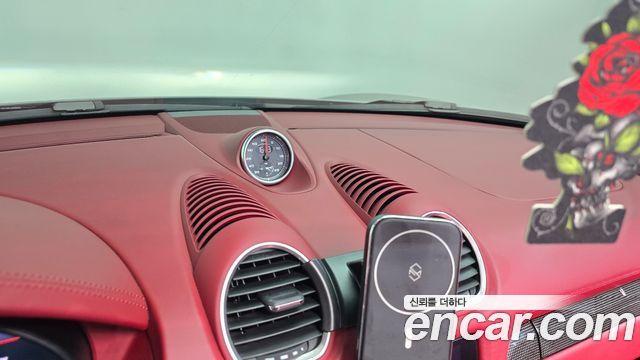Porsche 718 2024 — photo 27