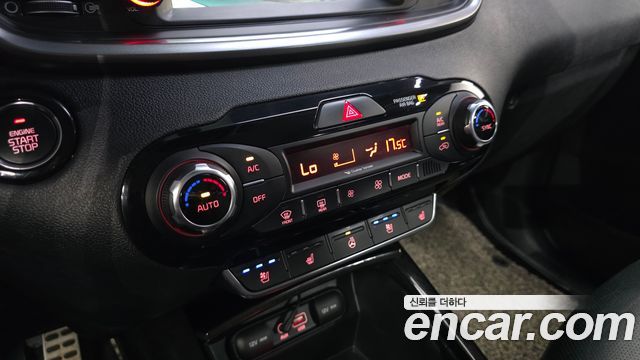 Kia Sorento 2016 — photo 22