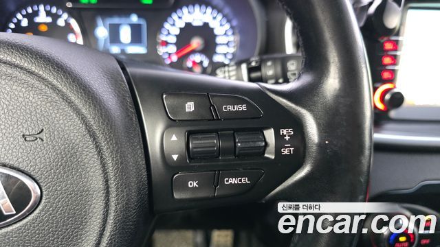 Kia Sorento 2016 — photo 24