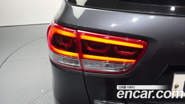 Kia Sorento 2016 — photo 9