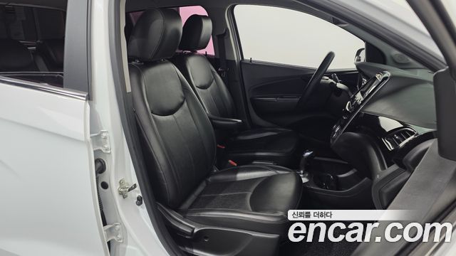Chevrolet Korea Spark 2018 — photo 12