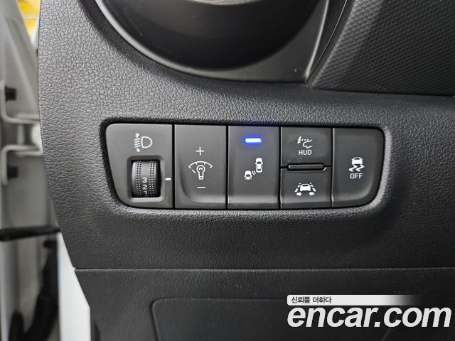 Hyundai Kona 2018 — photo 12