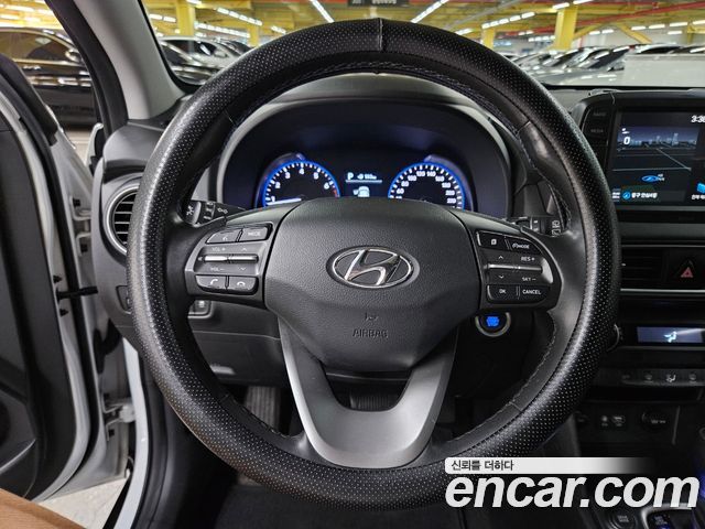 Hyundai Kona 2018 — photo 13