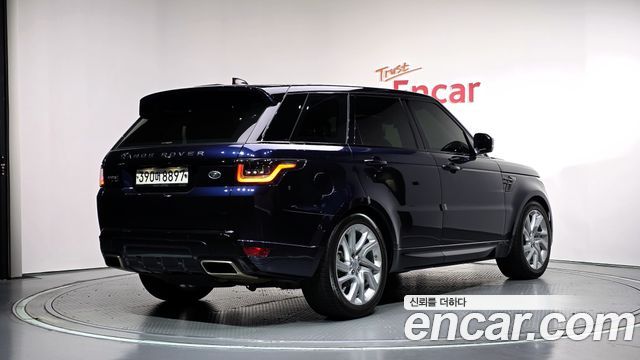 Land Rover Range Rover Sport 2019 — photo 2