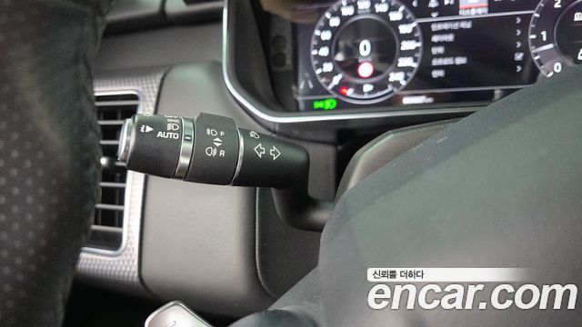Land Rover Range Rover Sport 2019 — photo 30