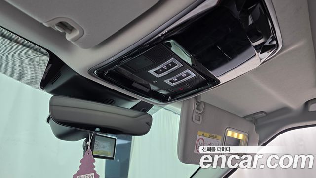 Land Rover Range Rover Sport 2019 — photo 32