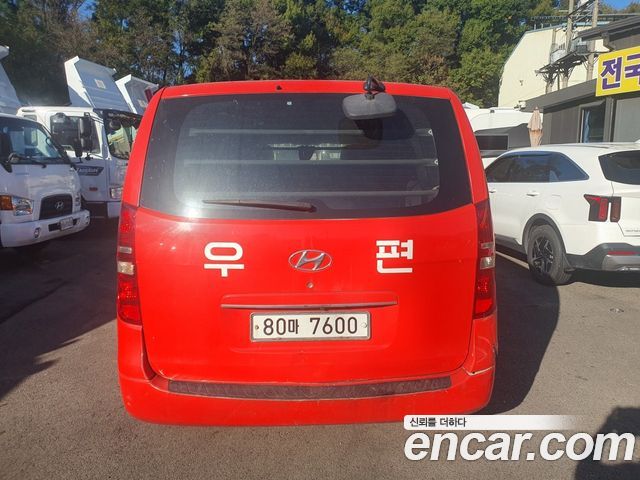 Hyundai Starex 2010 — photo 3