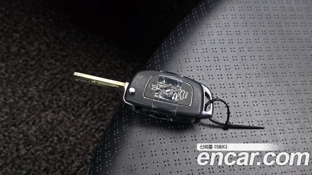Hyundai Accent 2015 — photo 23