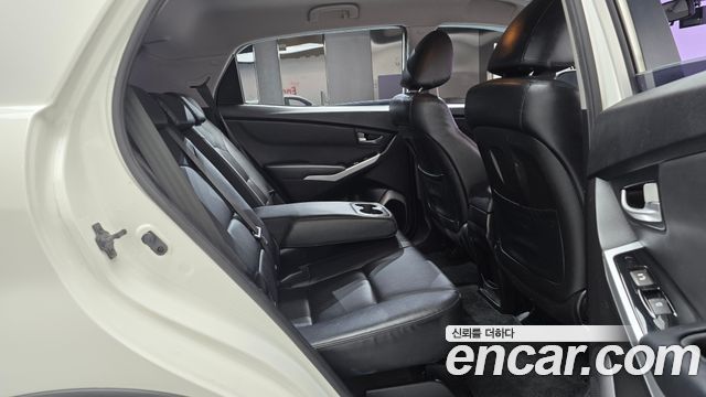 KG Mobility KORANDO 2015 — photo 17