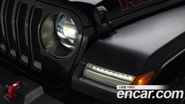 Jeep Wrangler 2022 — photo 8