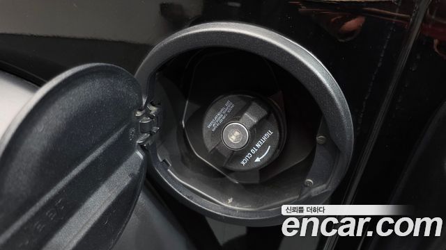 Jeep Wrangler 2022 — photo 33