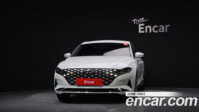 Hyundai Grandeur 2023 — photo 3