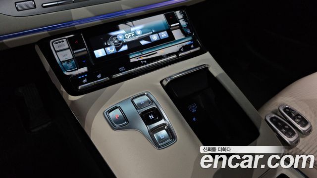 Hyundai Grandeur 2023 — photo 9