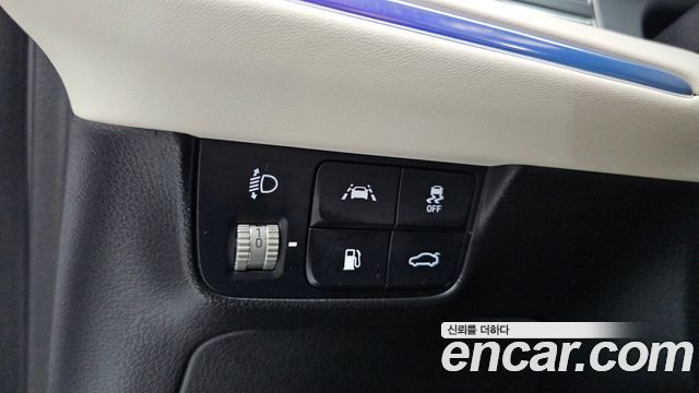 Hyundai Grandeur 2023 — photo 17