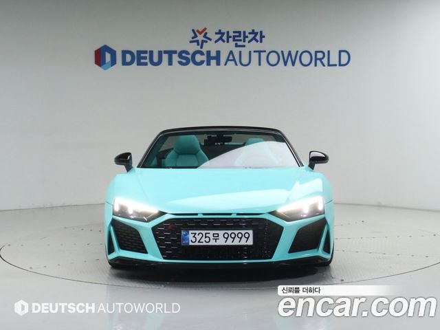 Audi R8 2021 — photo 3