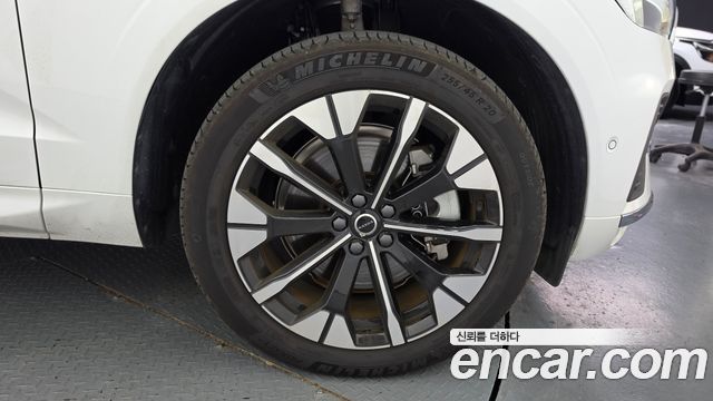 Volvo XC60 2026 — photo 5