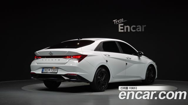 Hyundai AVANTE 2023 — photo 2