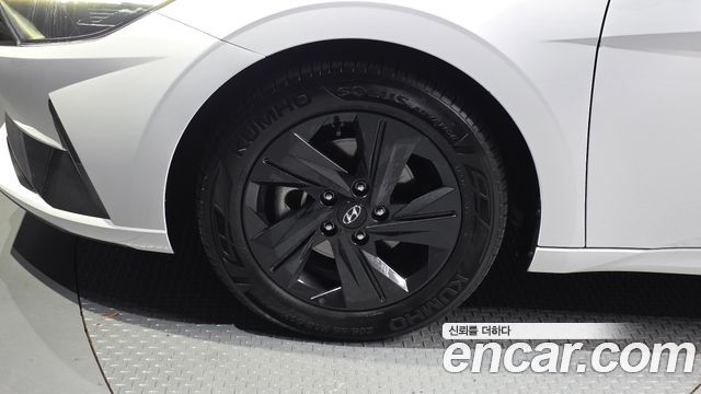 Hyundai AVANTE 2023 — photo 5