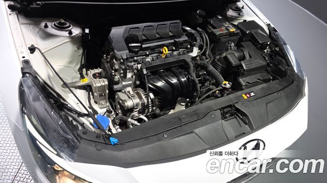 Hyundai AVANTE 2023 — photo 6