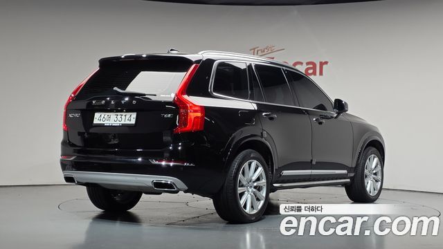 Volvo XC90 2017 — photo 2