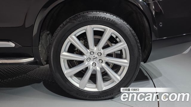 Volvo XC90 2017 — photo 7