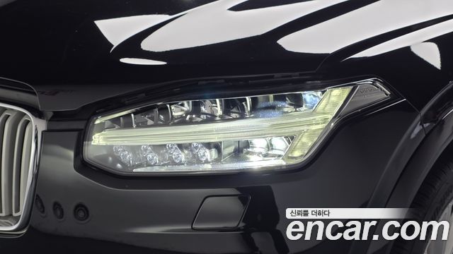 Volvo XC90 2017 — photo 8