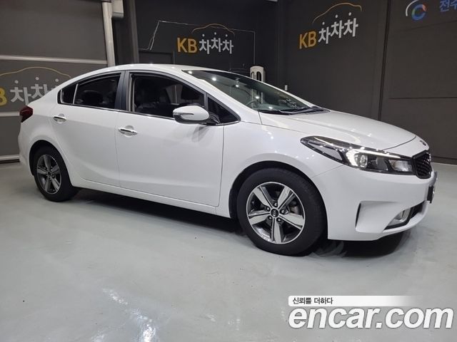 Kia K3 2018 — photo 2