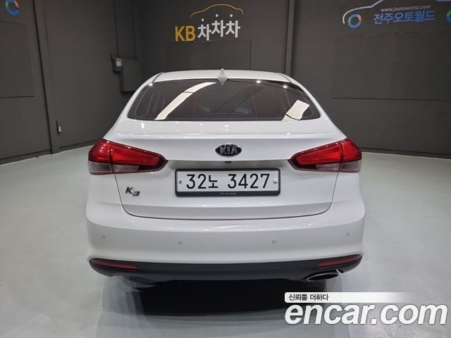 Kia K3 2018 — photo 6