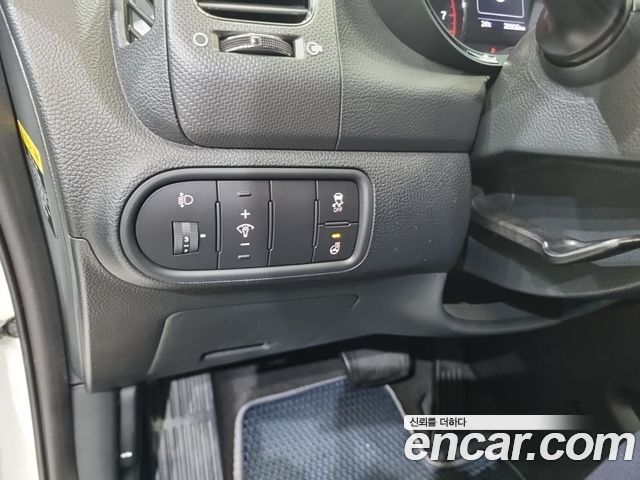 Kia K3 2018 — photo 9