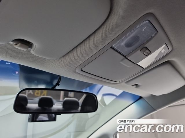 Kia K3 2018 — photo 10