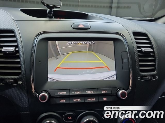 Kia K3 2018 — photo 16