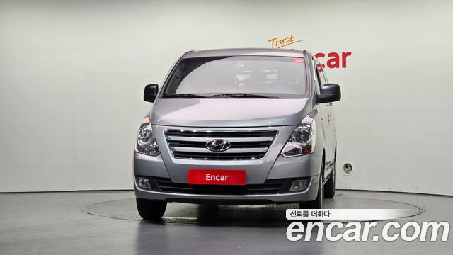 Hyundai Starex 2017 — photo 3