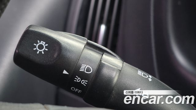 Hyundai Starex 2017 — photo 19