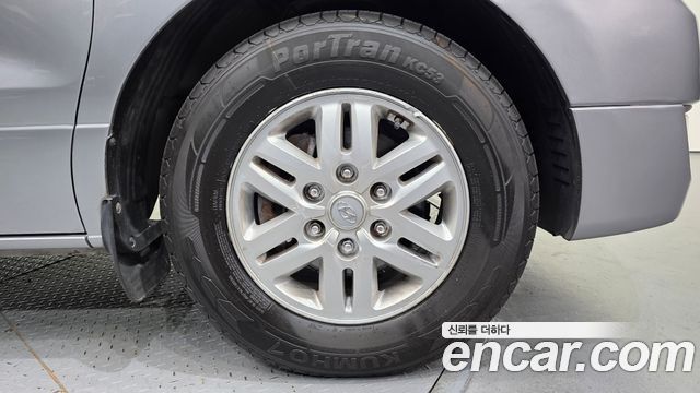 Hyundai Starex 2017 — photo 7
