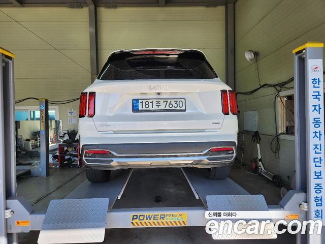 Kia Sorento 2023 — photo 2